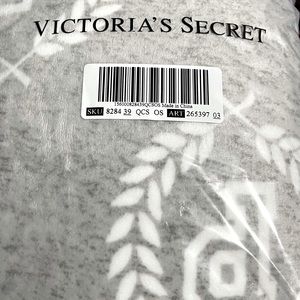 NWT 🤍 super soft brand new Pink blanket